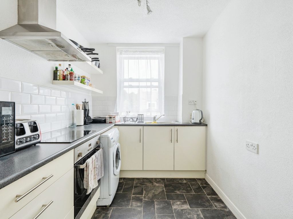 1 bed flat for sale in Great Stanhope Street, Bath BA1, £225,000