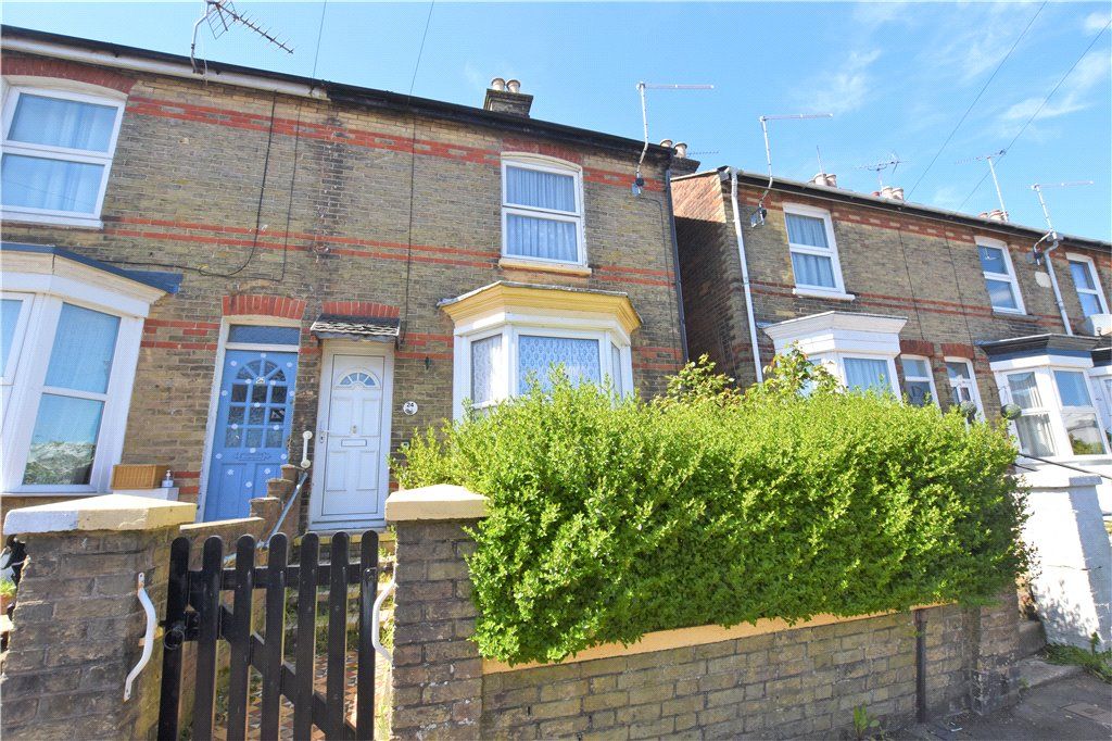 3 bed terraced house for sale in Thetis Road, Cowes, Isle Of Wight PO31, £180,000