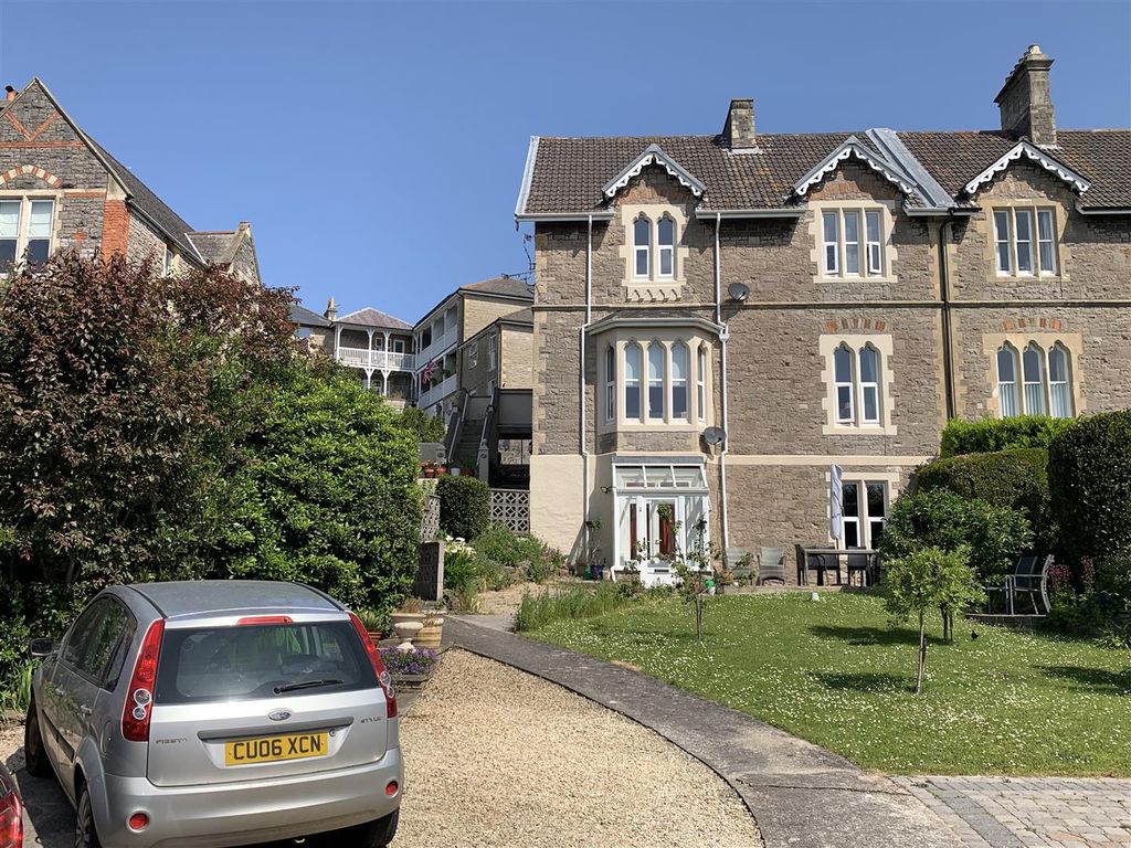 2 bed flat for sale in Southside, Weston-Super-Mare BS23, £210,000