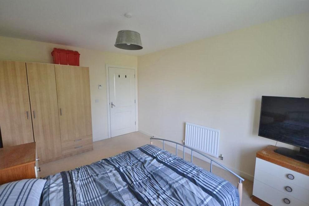 1 bed flat for sale in Millward Drive, Fenny Stratford, Milton Keynes, Buckinghamshire MK2, £157,995