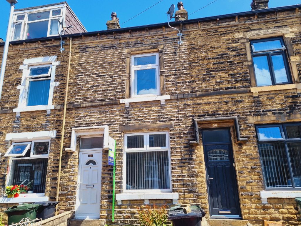4 bed terraced house for sale in Bridgwater Road, Bradford BD9, £139,995