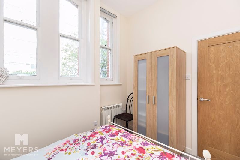 1 bed flat for sale in West Cliff Studios, 11 Durley Gardens, Bournemouth BH2, £160,000