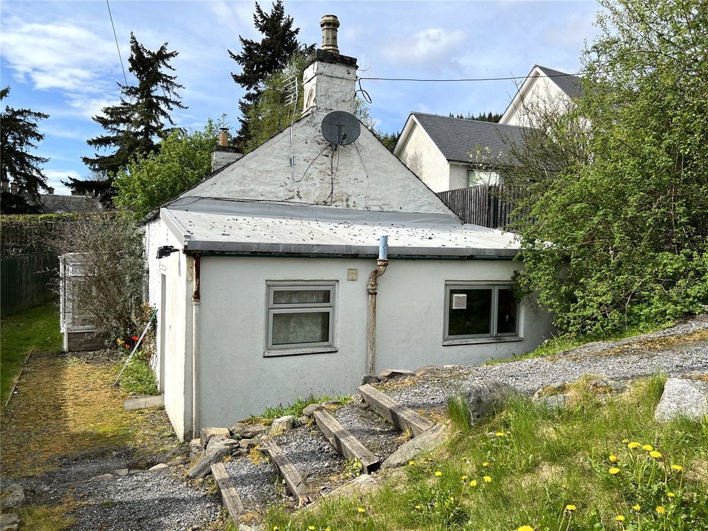 2 bed detached house for sale in Lagreach Lane, Pitlochry PH16, £175,000