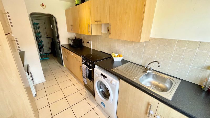 2 bed terraced house for sale in Anzio Close, Lincoln LN1, £155,000