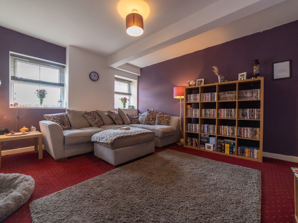 3 bed detached house for sale in Holmesdale Street, Cardiff CF11, £235,000