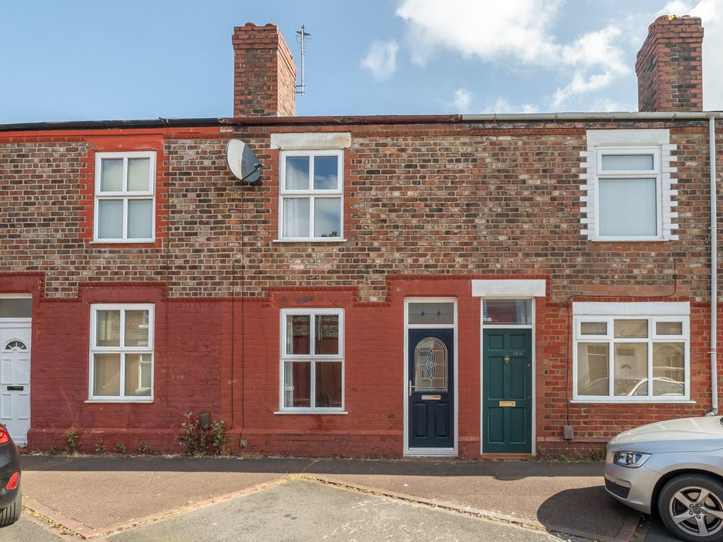 2 bed terraced house for sale in Oldham Street, Warrington WA4, £130,000