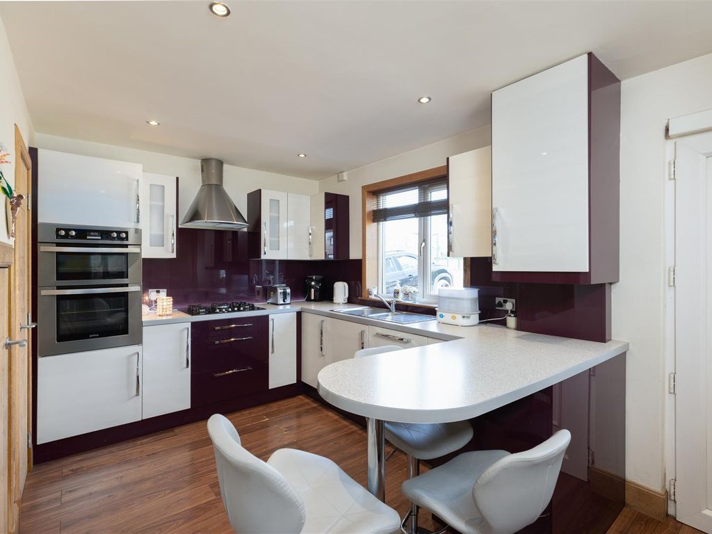 2 bed property for sale in Struan Road, Perth PH1, £142,000