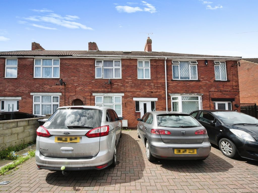 3 bed terraced house for sale in Hart Lane, Luton LU2, £275,000