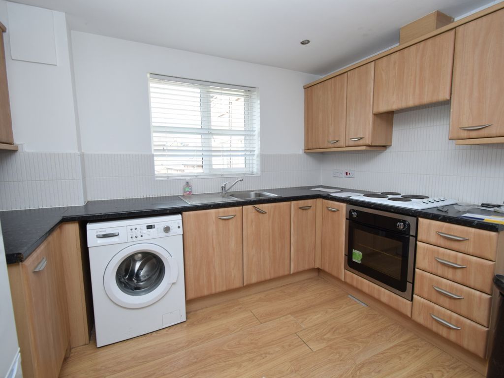 2 bed flat for sale in Apartment 4, Kepwick Road, Leicester LE5, £115,000