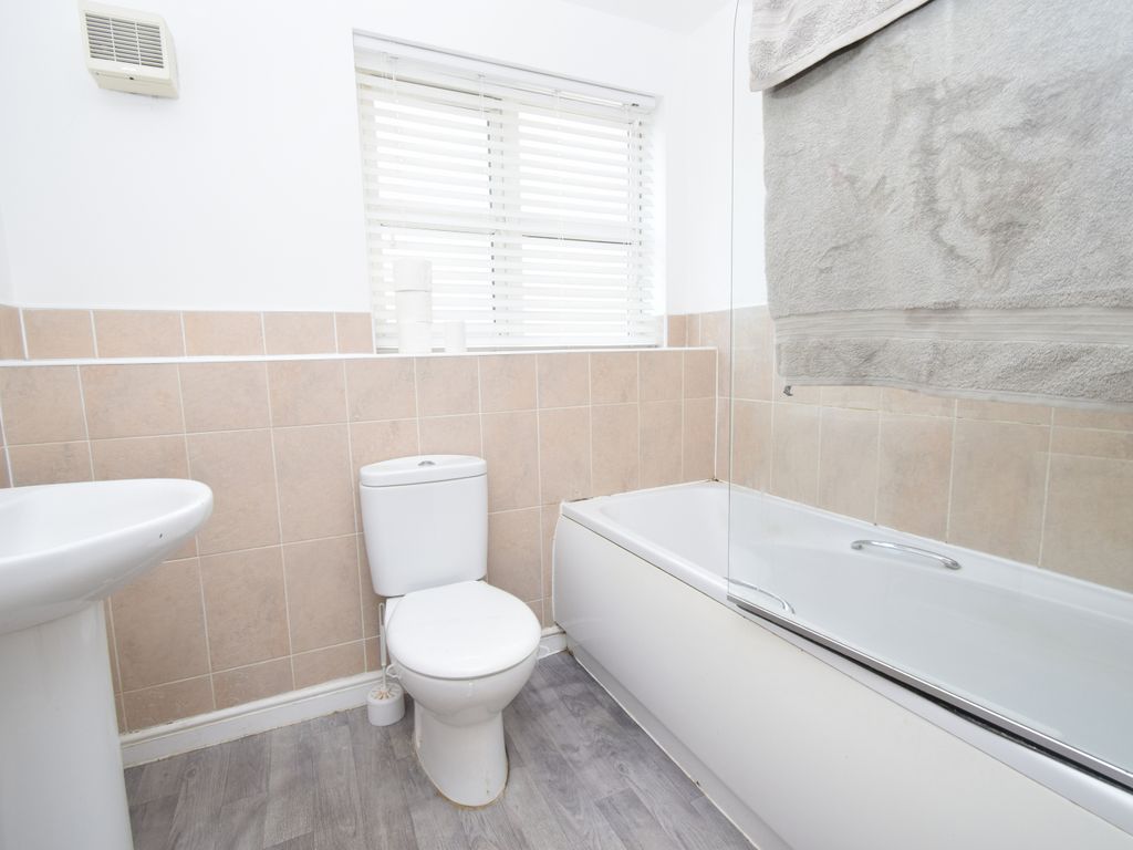 2 bed flat for sale in Apartment 4, Kepwick Road, Leicester LE5, £115,000