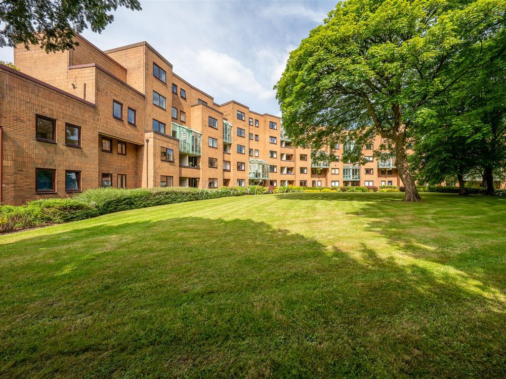 2 bed flat for sale in Penrice House, The Crescent, Llandaff, Cardiff CF5, £185,000