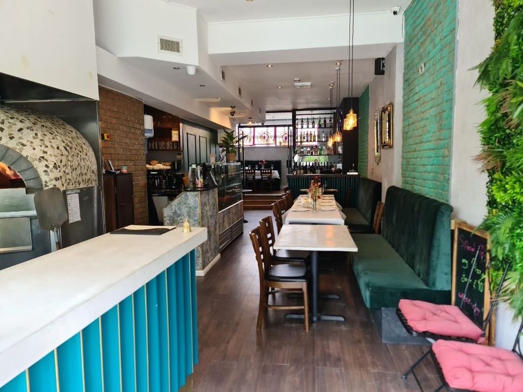 Restaurant/cafe for sale in Fairfax Road, London NW6, £28,000