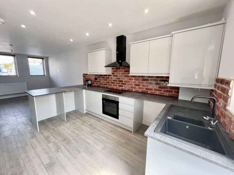 3 bed flat for sale in Burnt House Road, Whitley Bay NE25, £198,000