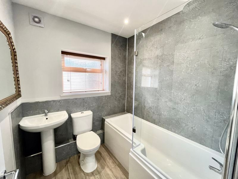 3 bed flat for sale in Burnt House Road, Whitley Bay NE25, £198,000