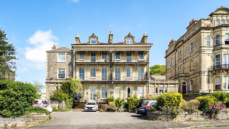 2 bed flat for sale in South Road, Weston-Super-Mare BS23, £230,000