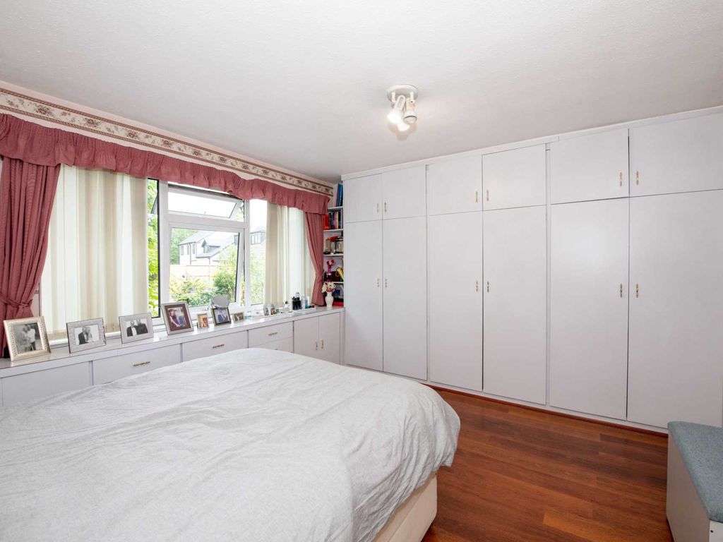 2 bed flat for sale in Eagles Nest, Prestwich M25, £195,000