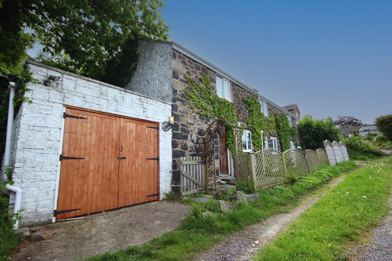3 bed cottage for sale in Penmaenmawr Road, Llanfairfechan LL33, £285,000