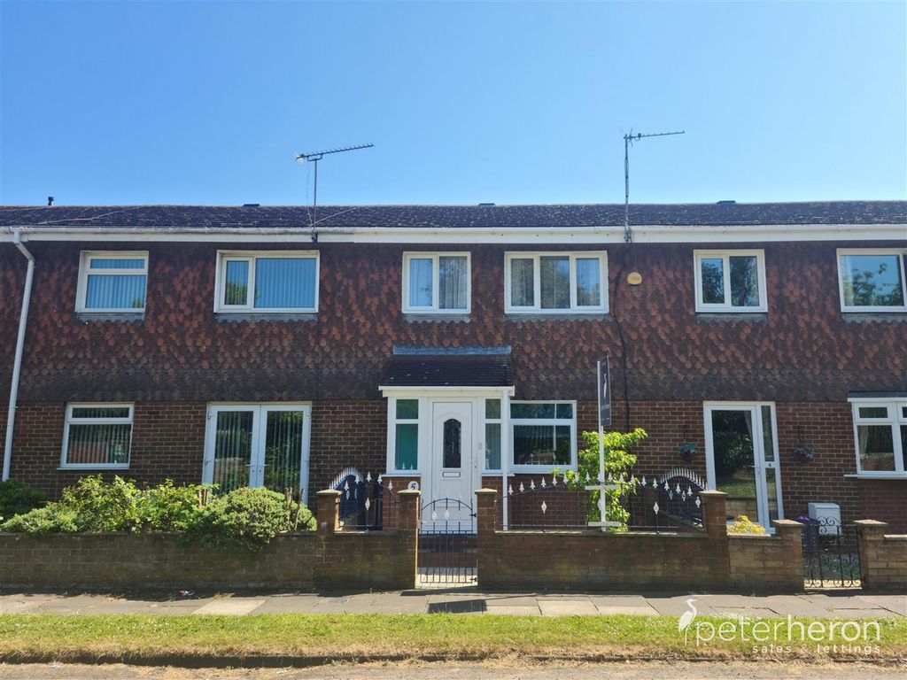 3 bed terraced house for sale in Byers Court, Silksworth, Sunderland SR3, £99,950