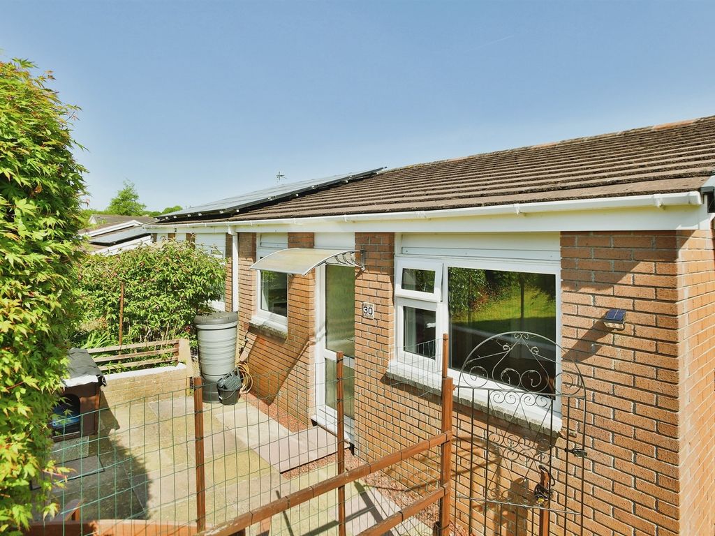 1 bed terraced bungalow for sale in Sunningdale Road, Saltash PL12, £159,000