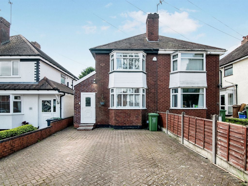 2 bed semi-detached house for sale in Pierce Avenue, Solihull B92, £250,000