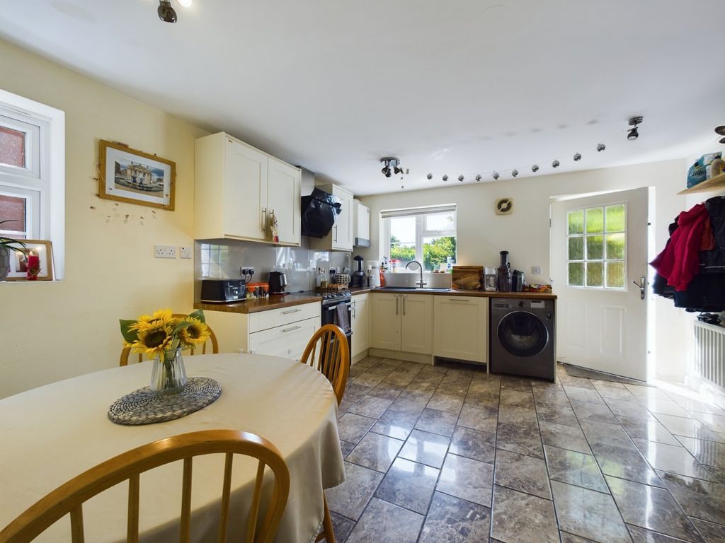 3 bed semi-detached house for sale in Watermint Drive, Tuffley, Gloucester GL4, £117,500