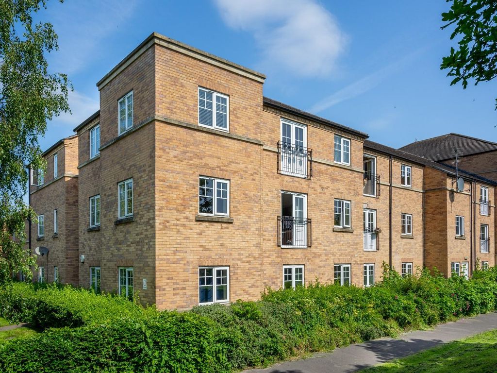 2 bed flat for sale in Russet House, Birch Close, Huntington, York YO31, £200,000