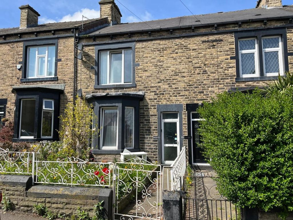 6 bed terraced house for sale in Park Grove, Barnsley S70, £220,000