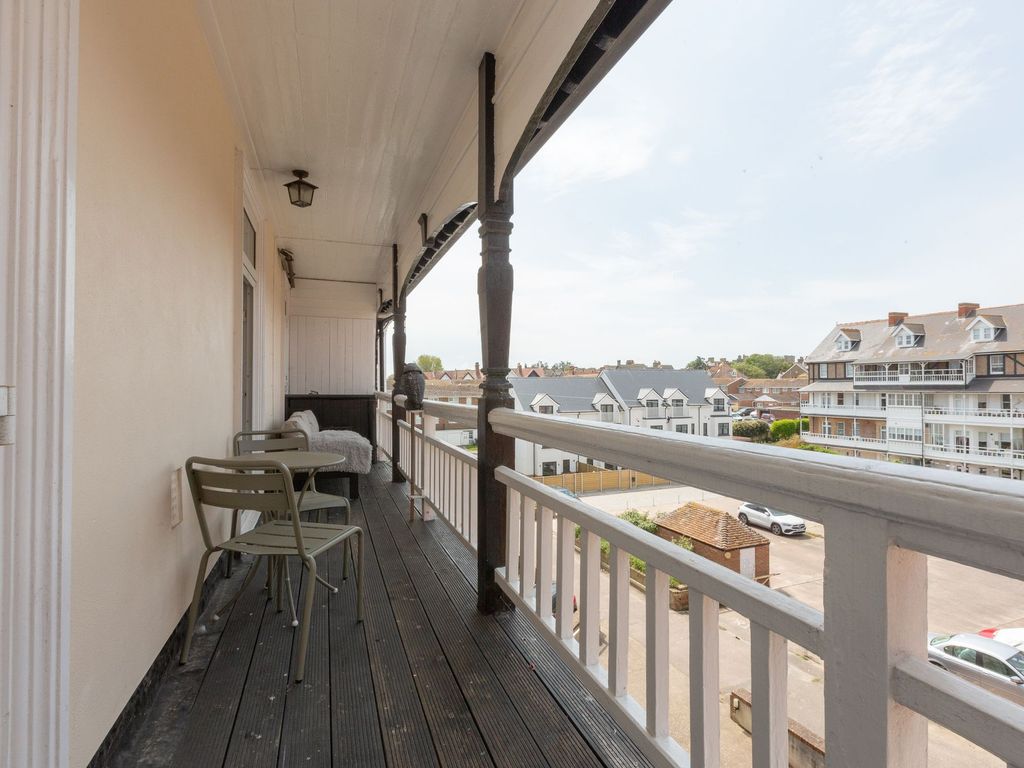 2 bed flat for sale in Beach Road, St. Mildreds Court Beach Road CT8, £179,995