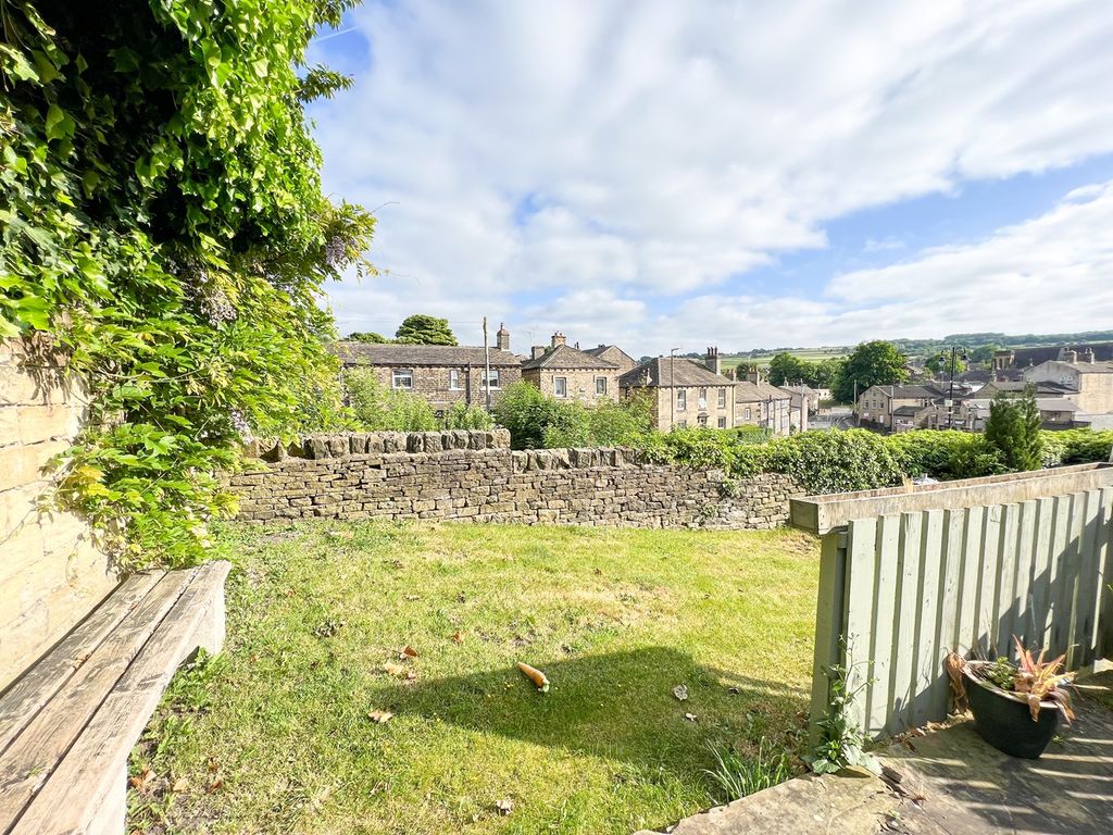 3 bed cottage for sale in Cuckoo Lane, Honley, Holmfirth HD9, £225,000