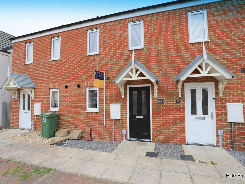 2 bed terraced house for sale in Flint Road, Sunderland SR4, £104,000