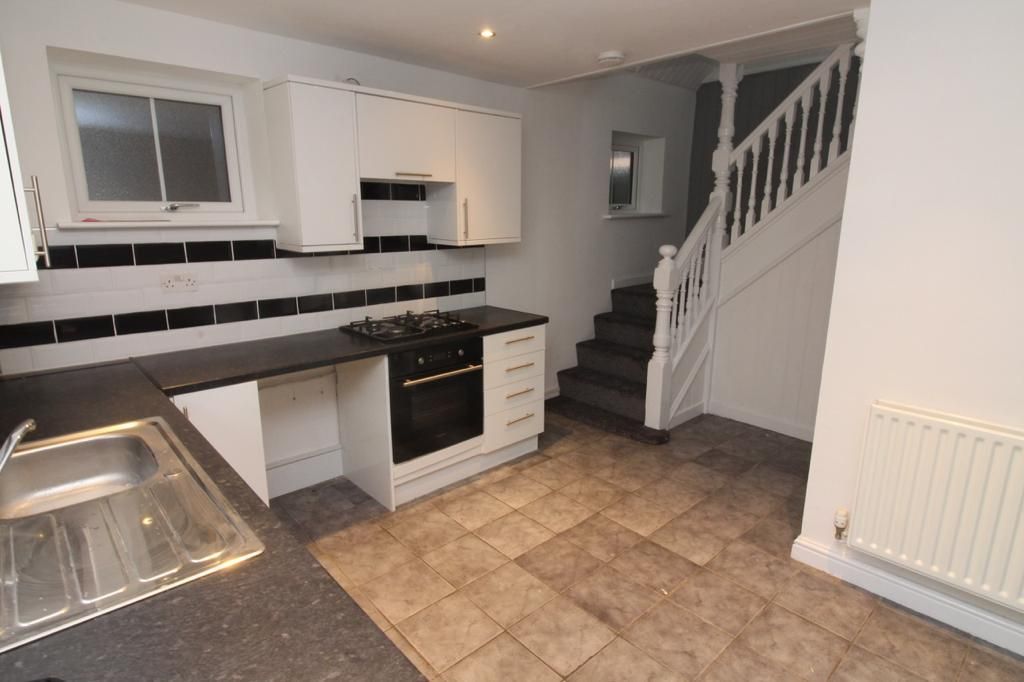 1 bed flat for sale in Leonard Street, Burslem, Stoke-On-Trent ST6, £70,000