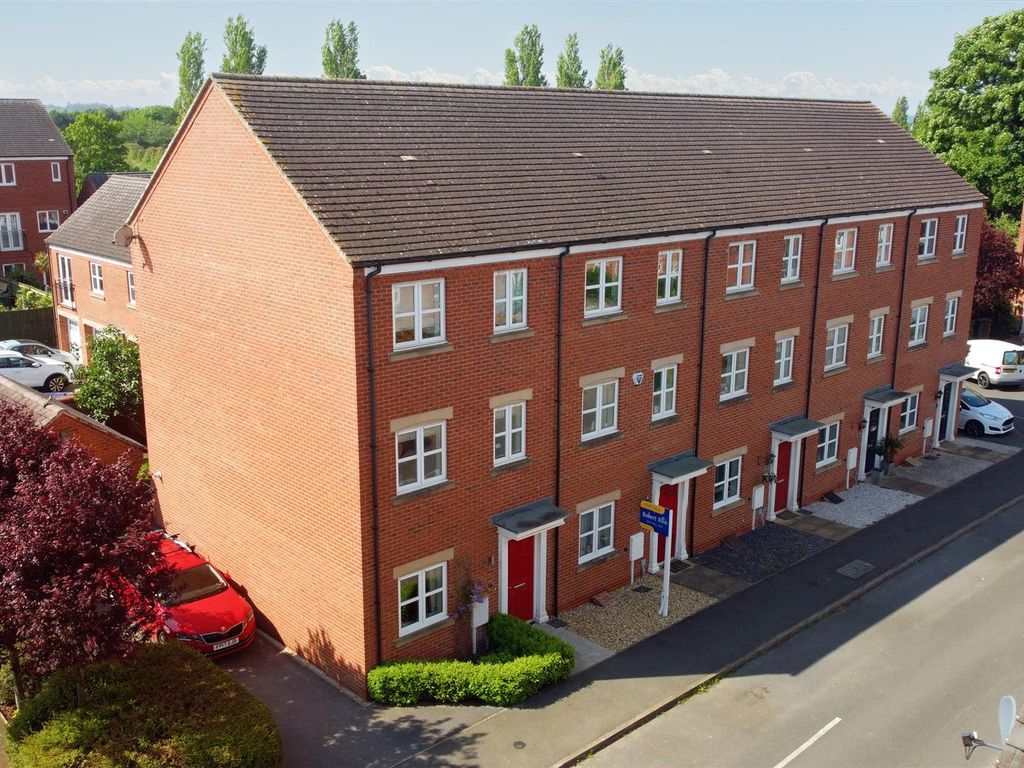 4 bed terraced house for sale in Cheal Close, Shardlow, Derby DE72, £230,000