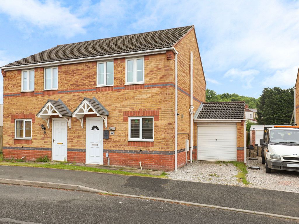 3 bed semi-detached house for sale in Curbar Close, North Wingfield S42, £160,000