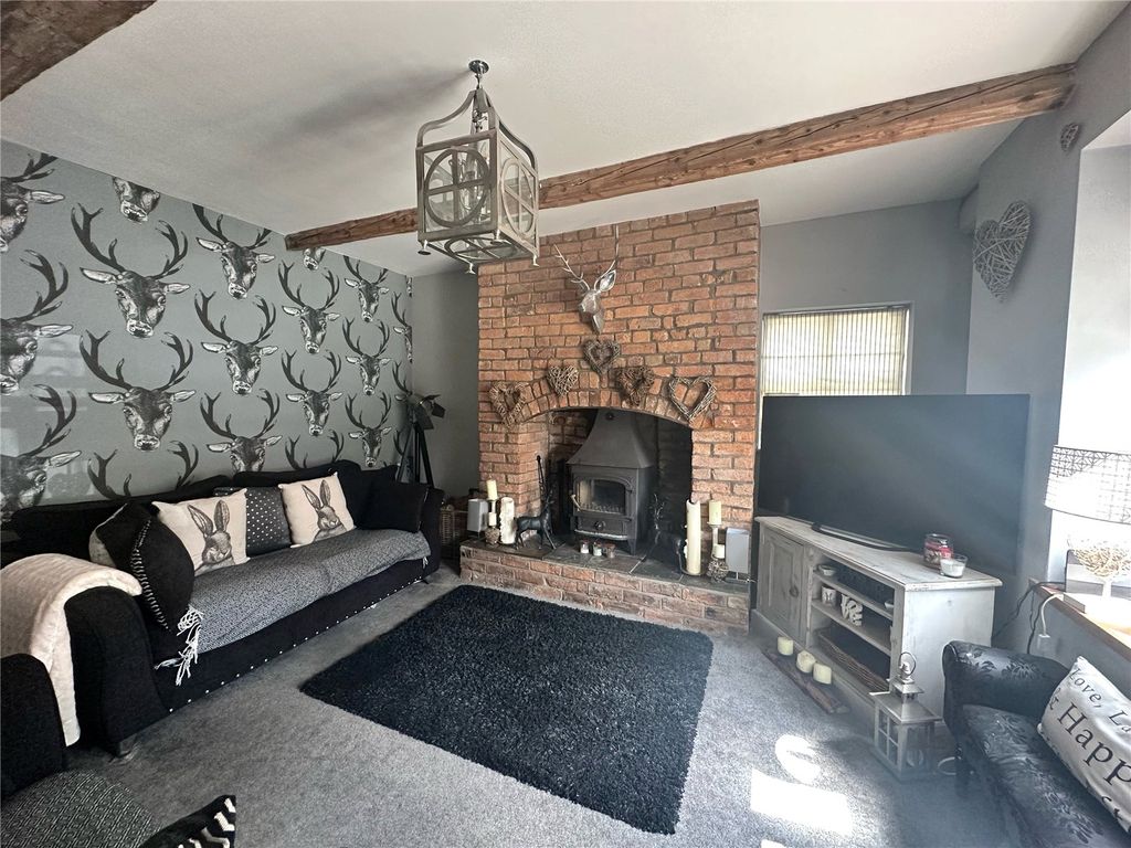 3 bed detached house for sale in Worthenbury, Wrexham LL13, £325,000