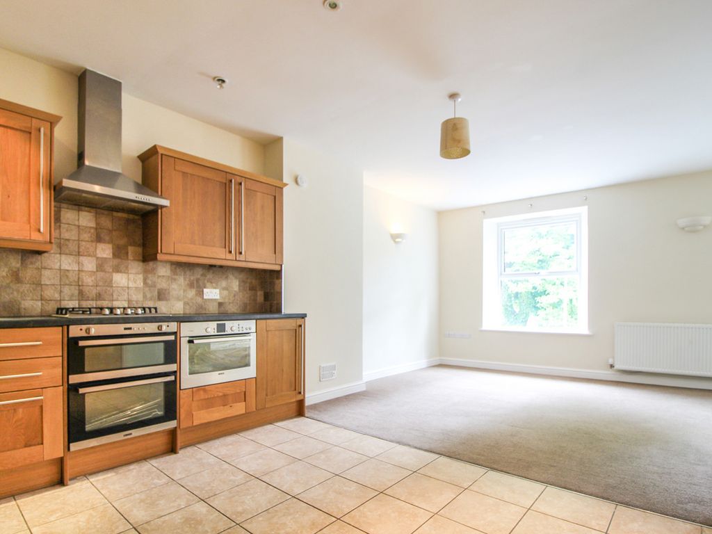 3 bed flat for sale in 43 Silverdale Road, Arnside LA5, £220,000