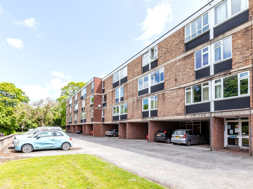 2 bed flat for sale in Westacre Close, Westbury-On-Trym, Bristol BS10, £205,000