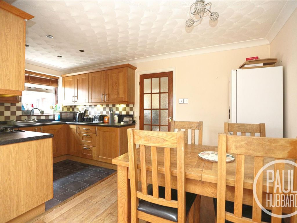 4 bed semi-detached house for sale in El Alamein Road, Lowestoft NR32, £240,000