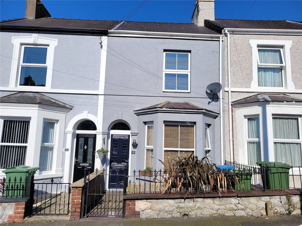 2 bed terraced house for sale in Segontium Road South, Caernarfon, Gwynedd LL55, £175,000