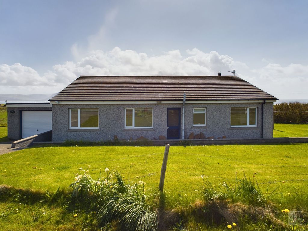 4 bed detached bungalow for sale in Innertown, Stromness KW16, £260,000