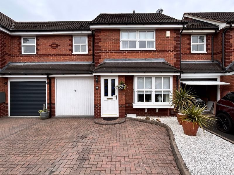 3 bed terraced house for sale in Hatherden Drive, Sutton Coldfield B76, £234,500