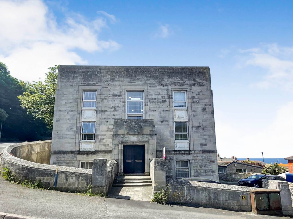 1 bed flat for sale in Fortuneswell, Portland DT5, £125,000
