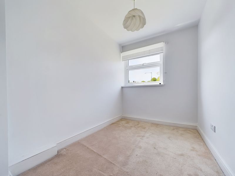 2 bed flat for sale in Beechdale, Perry Hill Road, Oldbury B68, £125,000