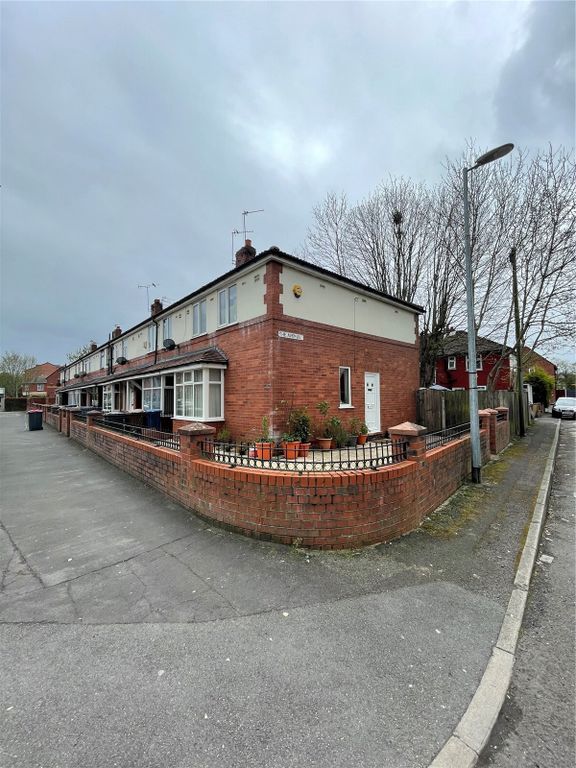 3 bed end terrace house for sale in Lower Broughton Road, Salford, Greater Manchester M7, £160,000