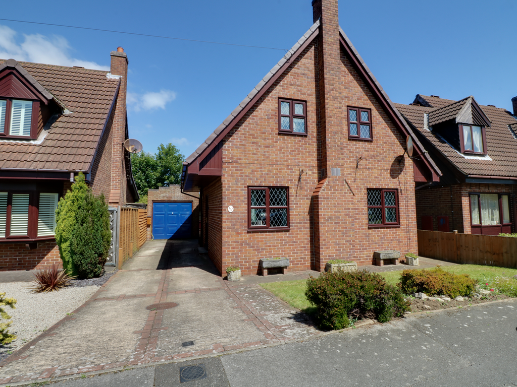 3 bed detached house for sale in Appleby Gardens, Broughton, Brigg DN20, £205,000