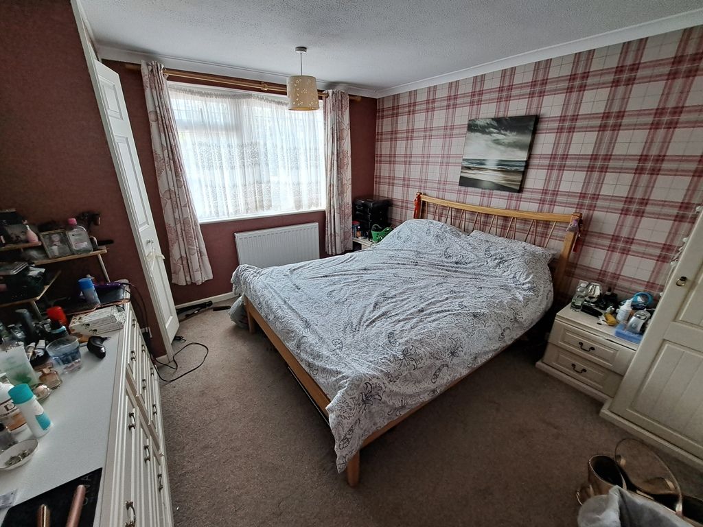 3 bed end terrace house for sale in Westerham Road, Langney, Eastbourne BN23, £279,950