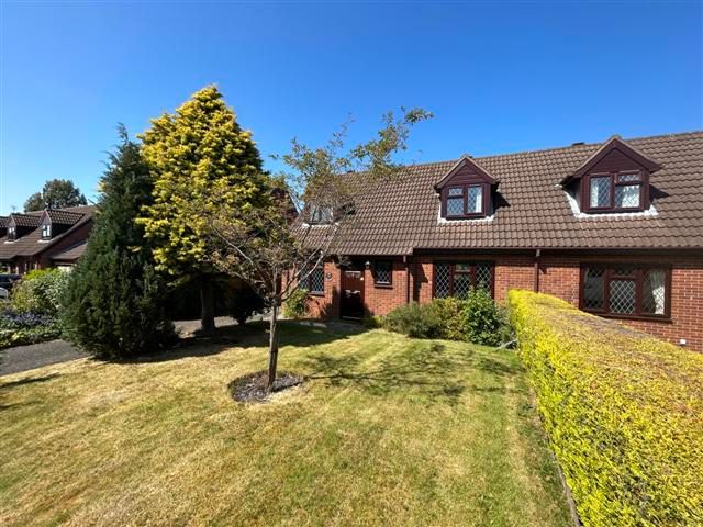 3 bed semi-detached house for sale in The Briars, Cockshutt SY12, £220,000