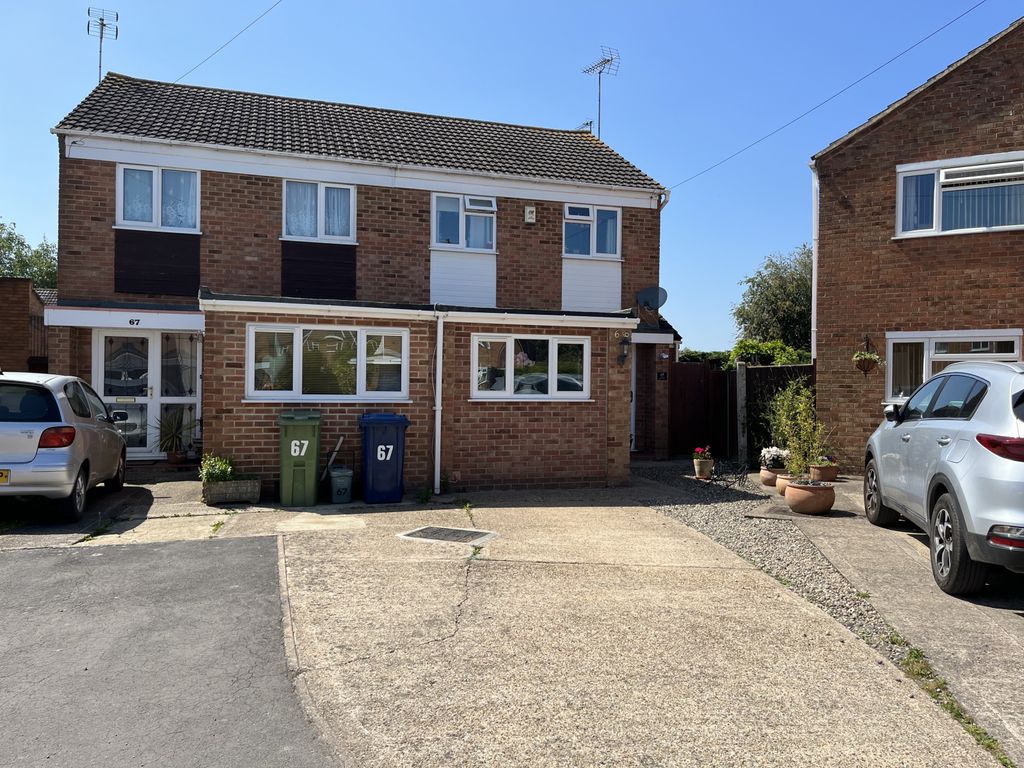 3 bed semi-detached house for sale in Long Eights, Northway, Tewkesbury GL20, £280,000