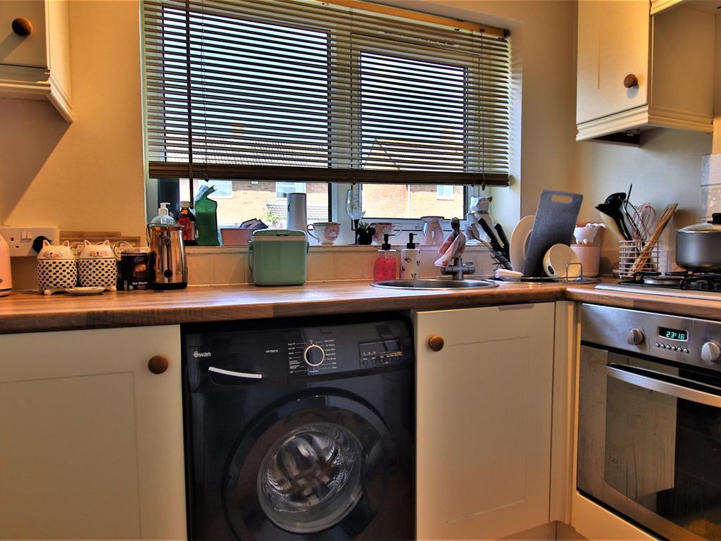 1 bed maisonette for sale in Oldfield, Tewkesbury GL20, £140,000