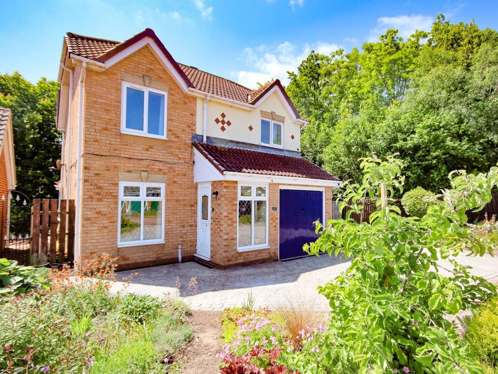 4 bed detached house for sale in Sacriston Close, The Greenway, High Grange, Billingham TS23, £220,000