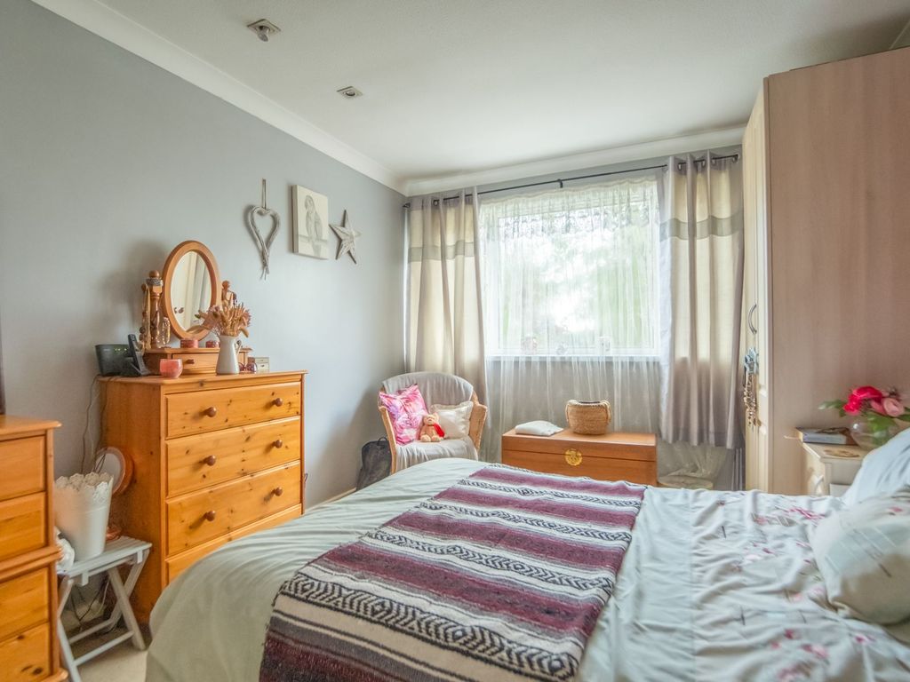 2 bed maisonette for sale in Heol Y Parc, Pentyrch CF15, £250,000